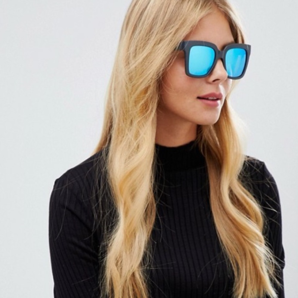 Quay Supine Square Frame Sunglasses - Picture 3 of 8